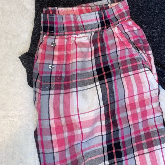 Vs Pink&Grey Plaid Matching Sleep Set - Picture 5 of 8